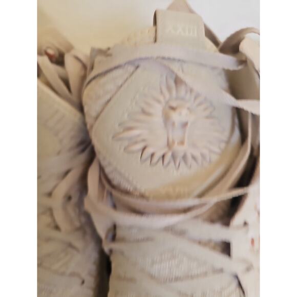 New Nike LeBron XVII 17 CT3466-001 Men’s Size 10 - Picture 3 of 16